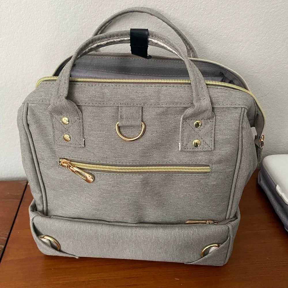 Felucca - on the go diaper bag & breastfeeding transport bag - EUC